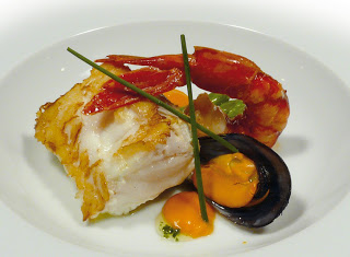 Recetas de rape, recetas de nécora: Suquet de rape y carabineros con crema de nécoras